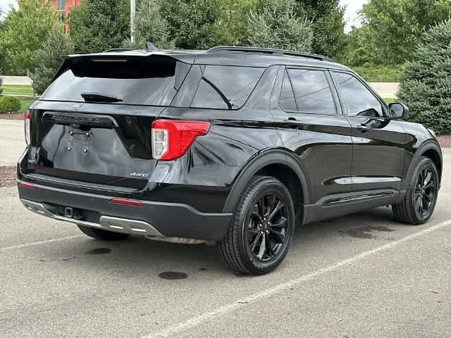 Used 2023 Ford Explorer XLT w/ Equipment Group 202A AWD/4WD image 33