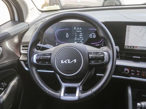 Certified 2025 Kia Sportage EX FWD image 16