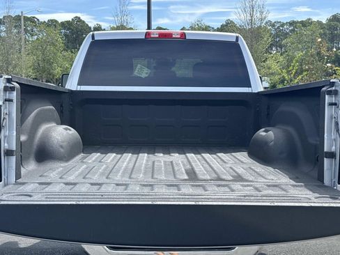Used 2026 RAM 2500 Big Horn AWD/4WD image 5