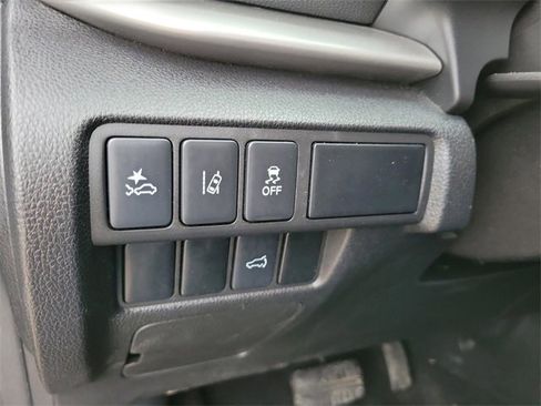 Used 2024 Mitsubishi Eclipse Cross SE image 33