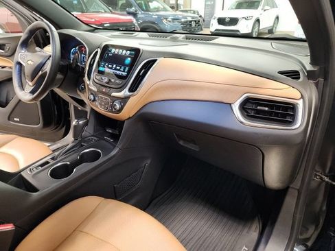 Used 2018 Chevrolet Equinox Premier AWD/4WD image 35