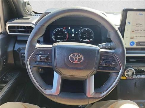 Used 2025 Toyota 4Runner SR5 image 9