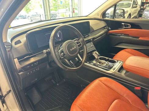 Used 2024 Kia Carnival SX FWD image 24