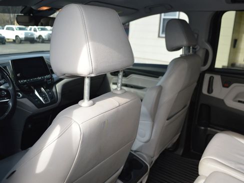 Used 2018 Honda Odyssey EX-L image 25