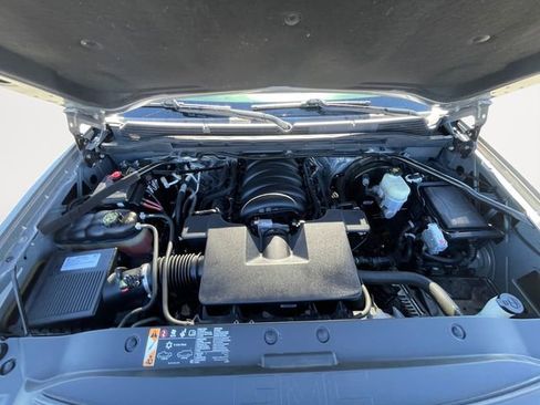 Used 2017 GMC Sierra 1500 SLE w/ SLE Value Package image 27