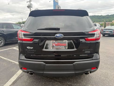 Used 2023 Subaru Ascent Onyx Edition AWD/4WD image 6
