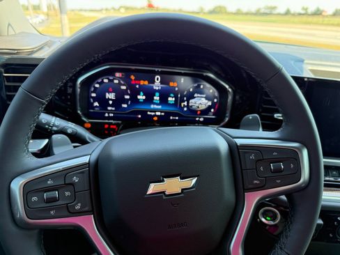 New 2025 Chevrolet Silverado 1500 LT image 14