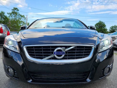 Used 2012 Volvo C70 T5 w/ Climate Pkg image 5