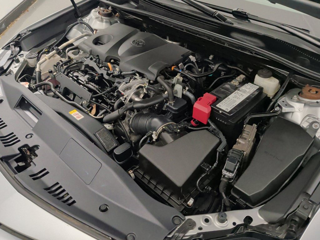 Used 2020 Toyota Camry SE FWD image 38