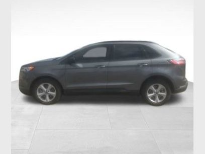 Used 2024 Ford Edge SE