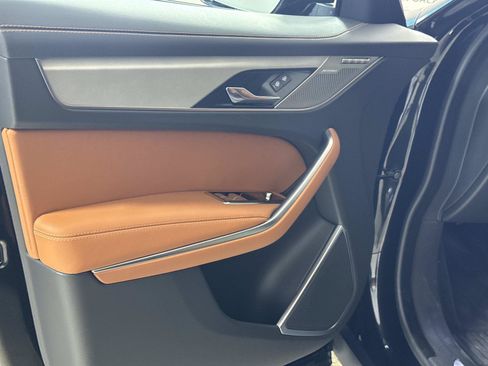 New 2026 Jaguar F-PACE R-Dynamic S AWD/4WD image 17