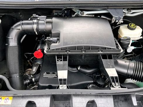 Used 2022 Mercedes-Benz Sprinter 2500 image 35