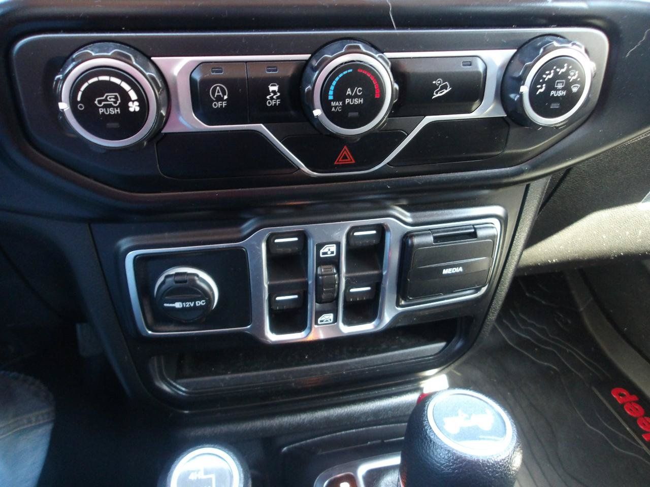 Used 2020 Jeep Wrangler Unlimited Sport S AWD/4WD image 20