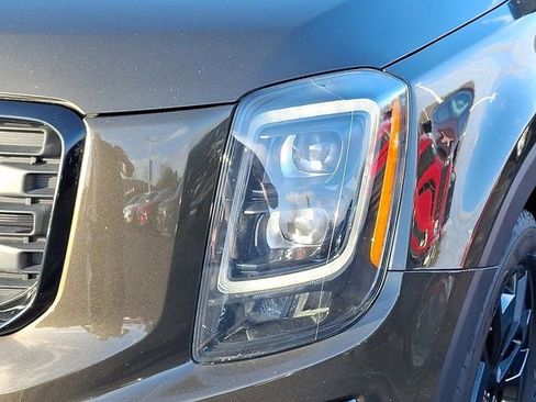 Used 2022 Kia Telluride SX w/ SX Prestige Package image 12