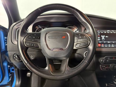 Used 2023 Dodge Charger SXT RWD image 15