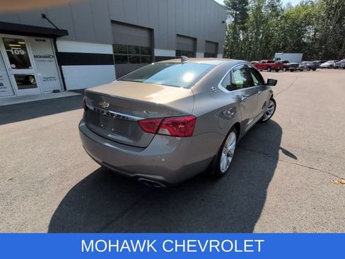 Used 2019 Chevrolet Impala Premier w/ Premier Confidence Package FWD image 13
