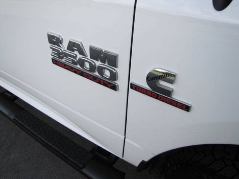 Used 2017 RAM 3500 Big Horn AWD/4WD image 25