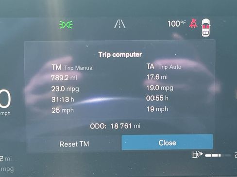 Used 2025 Volvo XC90 B6 Plus AWD/4WD image 7