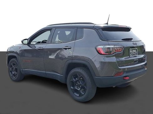 Used 2024 Jeep Compass Trailhawk image 5