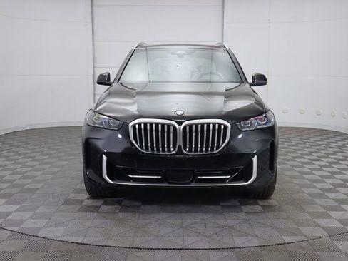Certified 2026 BMW X5 xDrive40i w/ Premium Package image 3