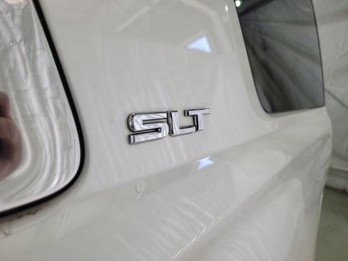 Used 2015 GMC Yukon SLT w/ Open Road Package image 25