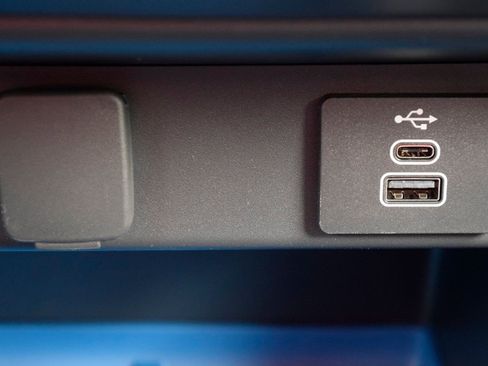 New 2026 Ford Maverick XLT image 16