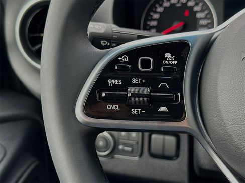 Used 2024 Mercedes-Benz Sprinter 3500 image 27