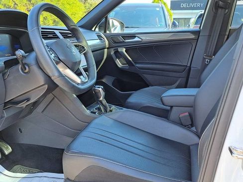 Used 2022 Volkswagen Tiguan SE R-Line AWD/4WD image 21