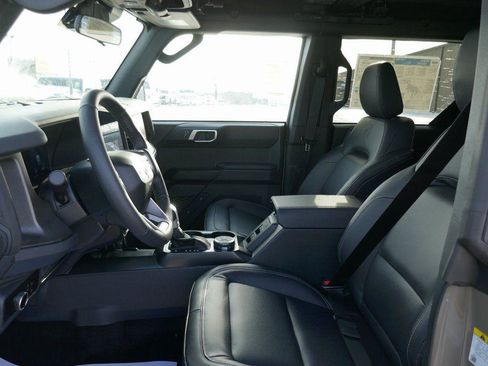 New 2026 Ford Bronco Big Bend image 17