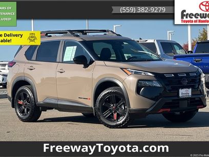 Used 2025 Nissan Rogue SV