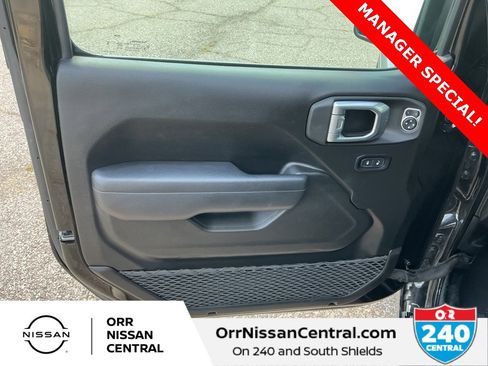 Used 2024 Jeep Wrangler Sport S image 16