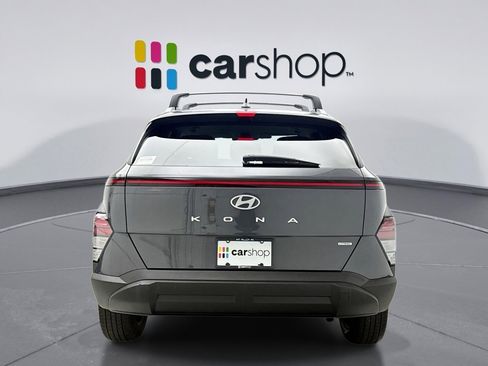 Used 2024 Hyundai Kona SEL AWD/4WD image 4