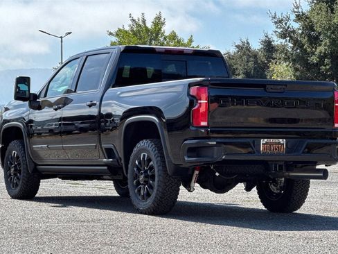 New 2025 Chevrolet Silverado 2500 High Country w/ High Country Premium Package image 6