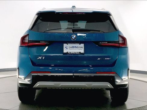 Used 2023 BMW X1 xDrive28i w/ Premium Package AWD/4WD image 3
