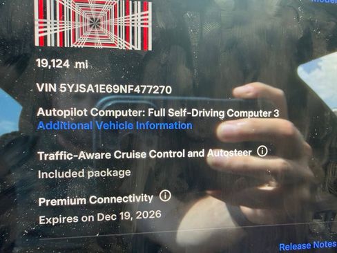 Used 2022 Tesla Model S Plaid AWD/4WD image 9