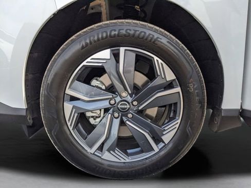 New 2025 Nissan Murano SL image 17