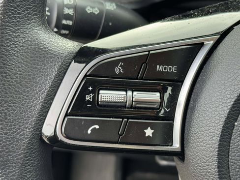 Used 2023 Kia Forte LXS FWD image 20