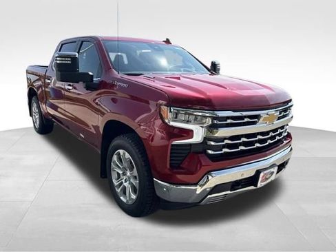 Certified 2025 Chevrolet Silverado 1500 LTZ w/ LTZ Premium Package AWD/4WD image 3
