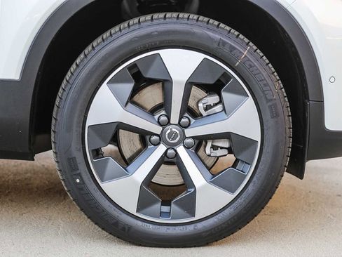 New 2026 Volvo XC40 B5 Plus w/ Protection Package Premier image 10