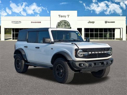 Used 2023 Ford Bronco Wildtrak image 1