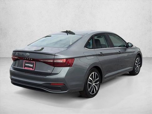 New 2026 Volkswagen Jetta SE image 2