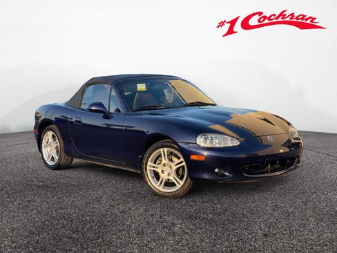 Used 2004 MAZDA MX-5 Miata w/ Convenience Pkg RWD image 27