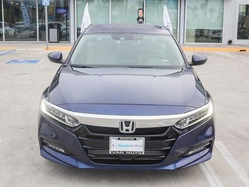 Used 2018 Honda Accord EX-L image 2