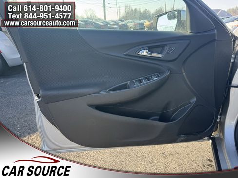 Used 2019 Chevrolet Malibu LT image 12