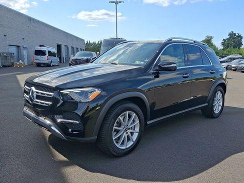 New 2025 Mercedes-Benz GLE 350 4MATIC image 2
