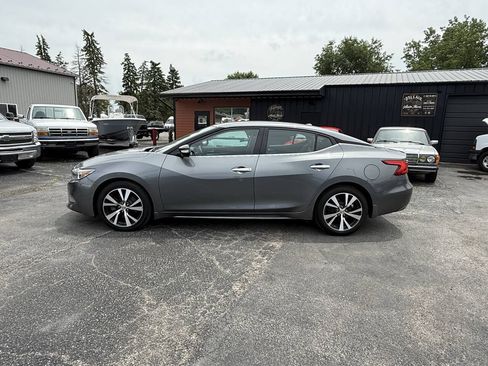 Used 2016 Nissan Maxima 3.5 SV FWD image 2