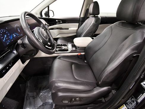 Certified 2024 Kia Carnival SX Prestige FWD image 14