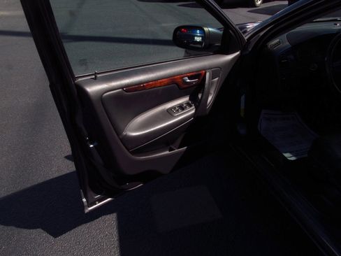 Used 2007 Volvo S60 2.5T image 7