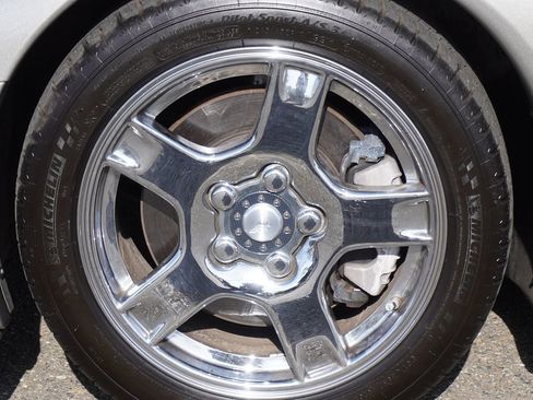 Used 1999 Chevrolet Corvette Convertible w/ Memory Pkg image 4