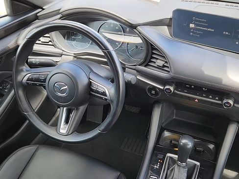 Used 2024 MAZDA MAZDA3 s FWD image 5